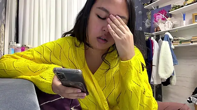 MiliBella live XXX chat