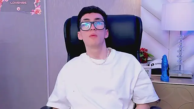 Онлайн чат XXX GaelDuke