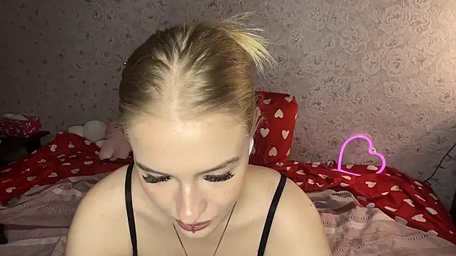 Онлайн чат XXX OnlyYourLina
