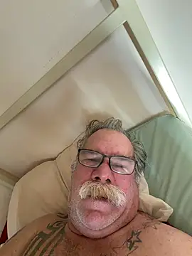 Caesar_Baxter Live XXX-chat