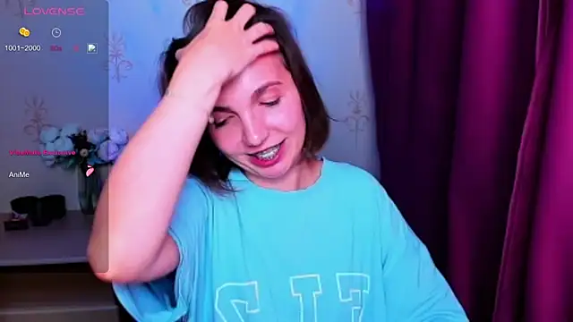 KindHazelHere_ Chat XXX live