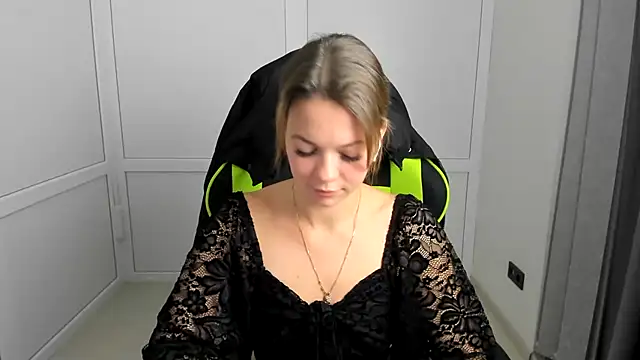 TessaSpring Chat XXX live