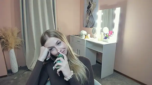 EddieSabha Chat XXX in diretta