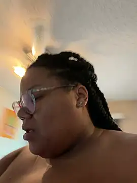 Chat XXX ao vivo de InterRacialFacial7296