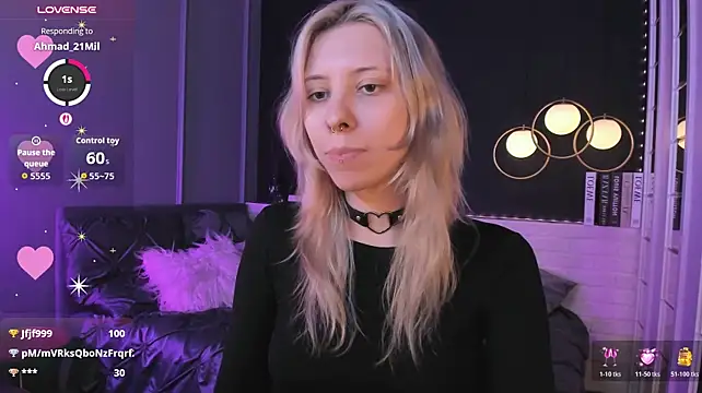 XXX chat uživo modela Camilla_Evers