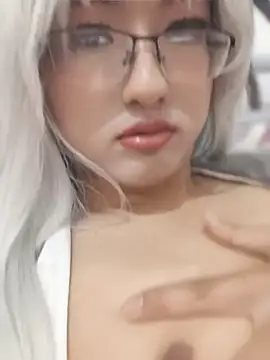 TwistyWash Chat XXX live