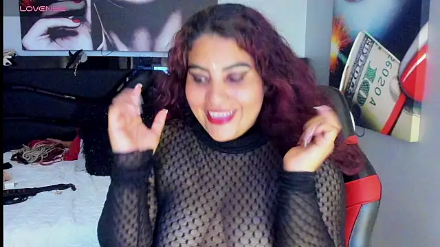 XXX chat uživo modela Sariita_Naugthy