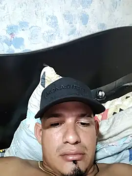 Danielok02's Live XXX Chat