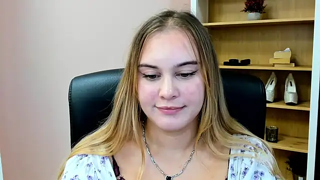 kitty_valeria Live XXX-Chat