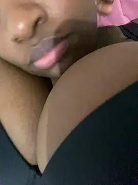 Blackpinkylips2025 Chat XXX live