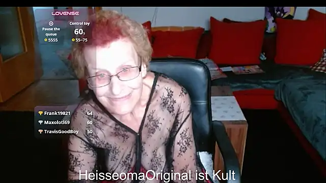 HeisseomaOriginal Chat XXX live