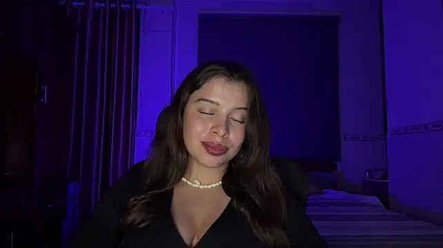 KayleneLoukanis Chat XXX live