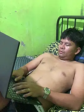 Zyden Chat XXX live