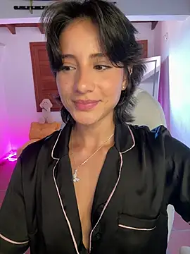 Ale_Lewis Chat XXX live