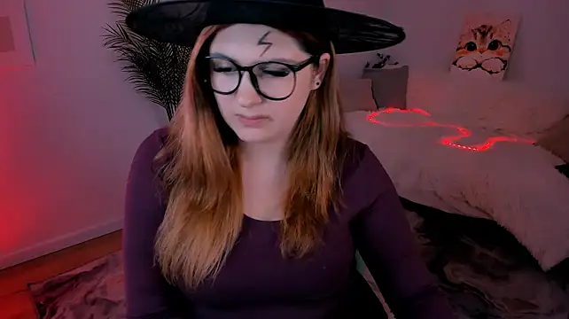 FieryMilena Chat XXX live