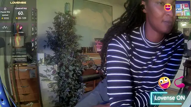 -Sonia Chat XXX live