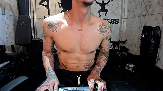 dan_damon's Live XXX Chat