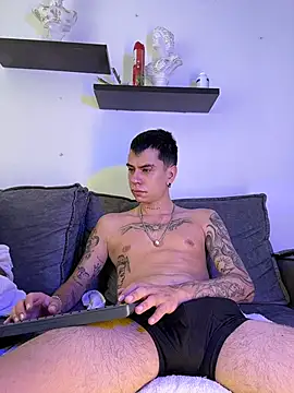 chris_suarez 라이브 XXX 채팅