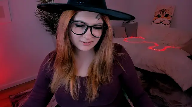 FieryMilena XXX чат на живо