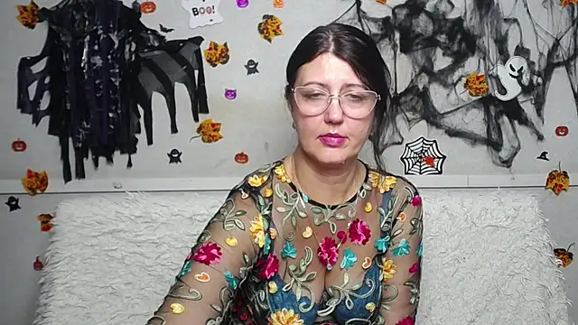 RoseHille's Live XXX Chat