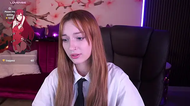 แชท XXX สดของ LizzaMoonn