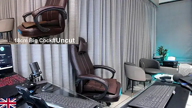 OnlineBossUK – Live XXX-chat