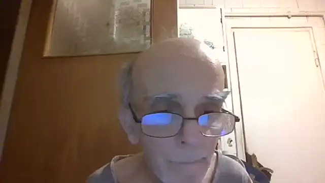 Chat +18 de mariusica1@xh ao vivo