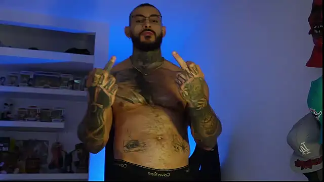 iamjackc_ Adlı Modelin Canlı XXX Sohbeti