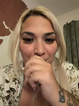 Monageil Chat XXX in diretta