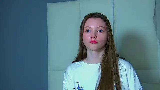 KeiraAsti Chat XXX live