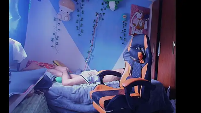 Apolo_fox22 现场XXX聊天