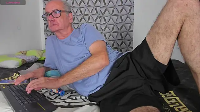 XXX chat uživo modela david_holman