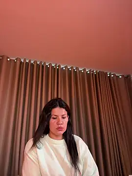 Aliinak Obrolan Langsung XXX
