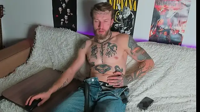 Онлайн чат XXX Huntall77