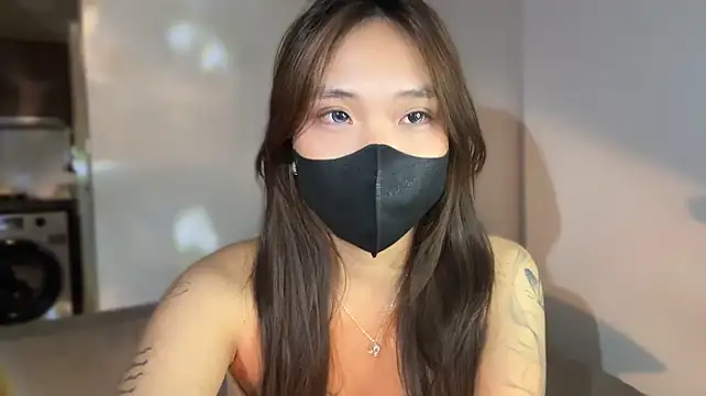 Phuong_Bee Chat XXX live