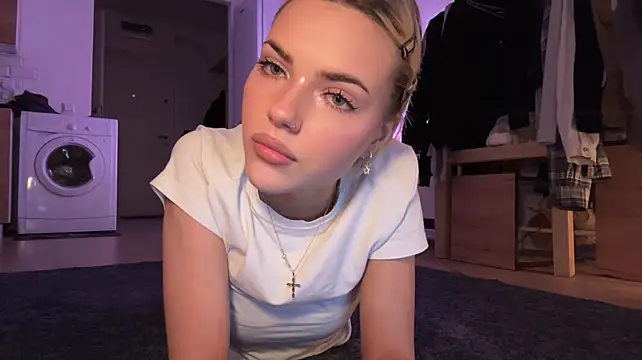 ChristelDuncombe Live XXX Chat