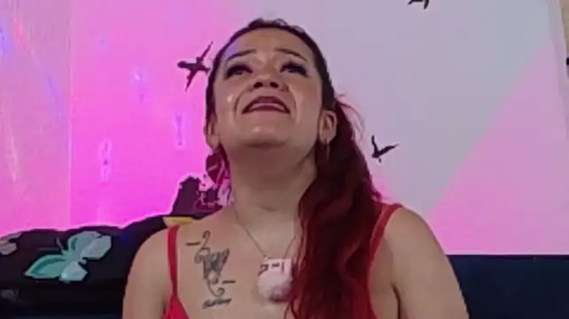 Chat +18 de keila_j ao vivo