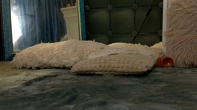 دردشة NinnaVelvet الجنسية المباشرة