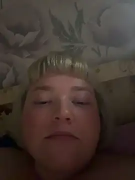 LoloMensens Chat XXX live