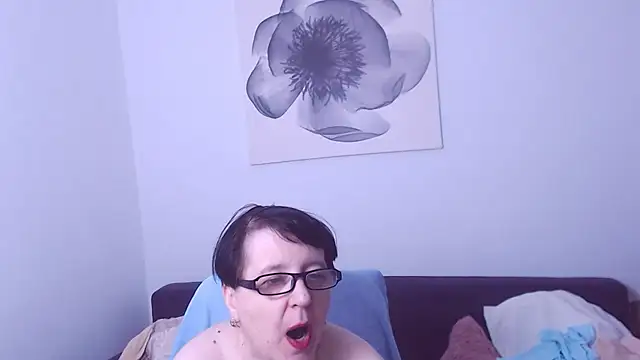 ChristaRose – Naživo XXX chat