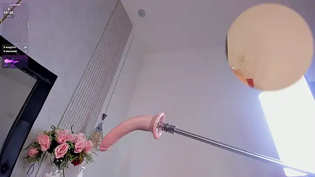 PeachMonroe Adlı Modelin Canlı XXX Sohbeti