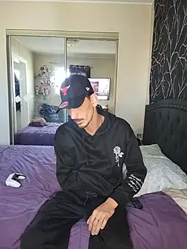 Matthew_204 Adlı Modelin Canlı XXX Sohbeti