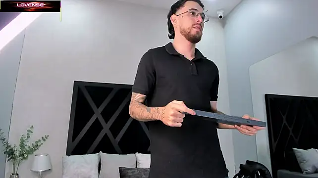 CodyWalkerRのライブXXXチャット