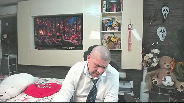 Chatroom XXX en direct de SpartacusDaddy48