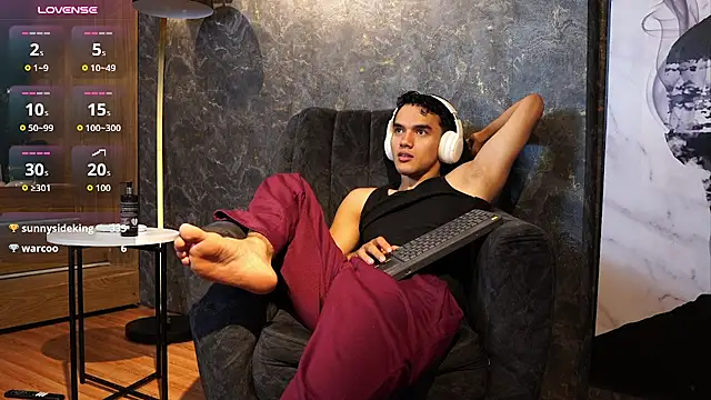 Chat +18 de Jack_Vance ao vivo