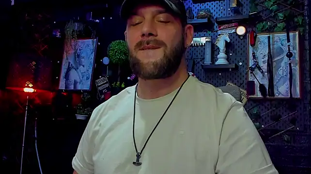 LexHardy's Live XXX Chat