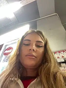 SophieeCharm's Live XXX Chat