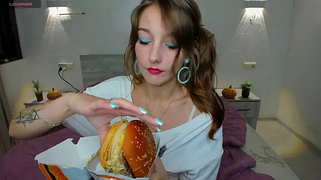 alis_tauber Chat XXX live