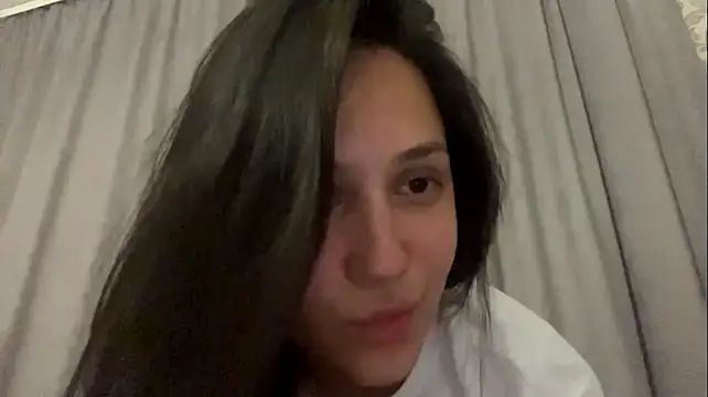 MarinaTuray Pertunjukan Webcam