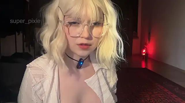 super_pixieのライブXXXチャット